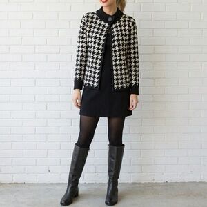 Vintage 90s Black White Houndstooth Knit Cardigan Sweater Cardigan Size Medium
